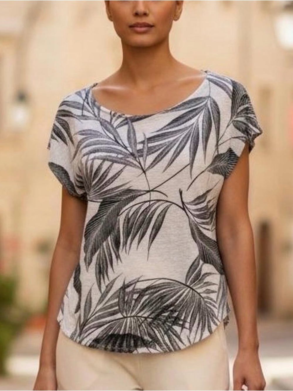Tahari Linen Palm Leaf Print Scoop Neck Cap Sleeve Top Gray Black Sz 2X